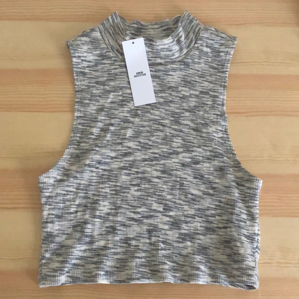 Urban Outfitters tank top - Picture 1 of 4